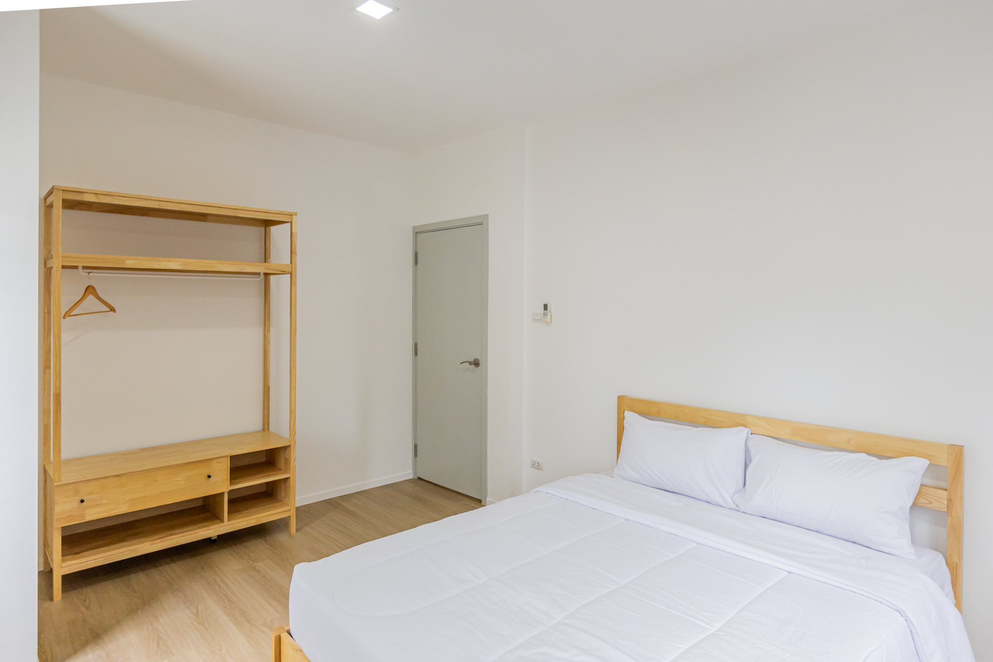 3 卧室 联排别墅 出租 在  - Image 13