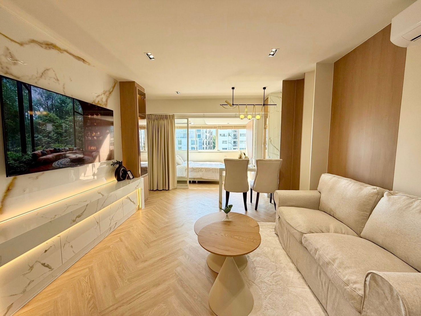 Ruan Kum Tower - Image 1