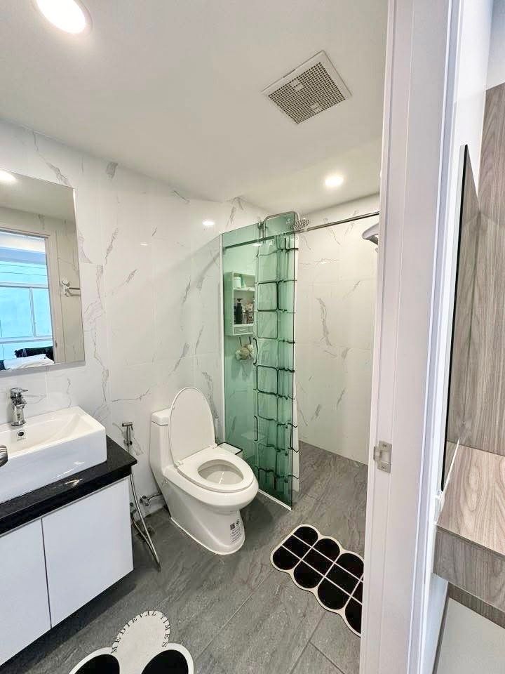 The Green City 2 Condominium - Image 6