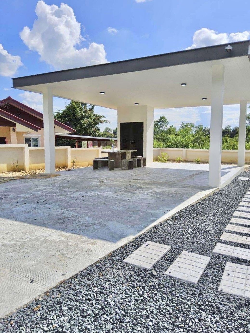 2 卧室 独立房屋 出租 在  - Image 14