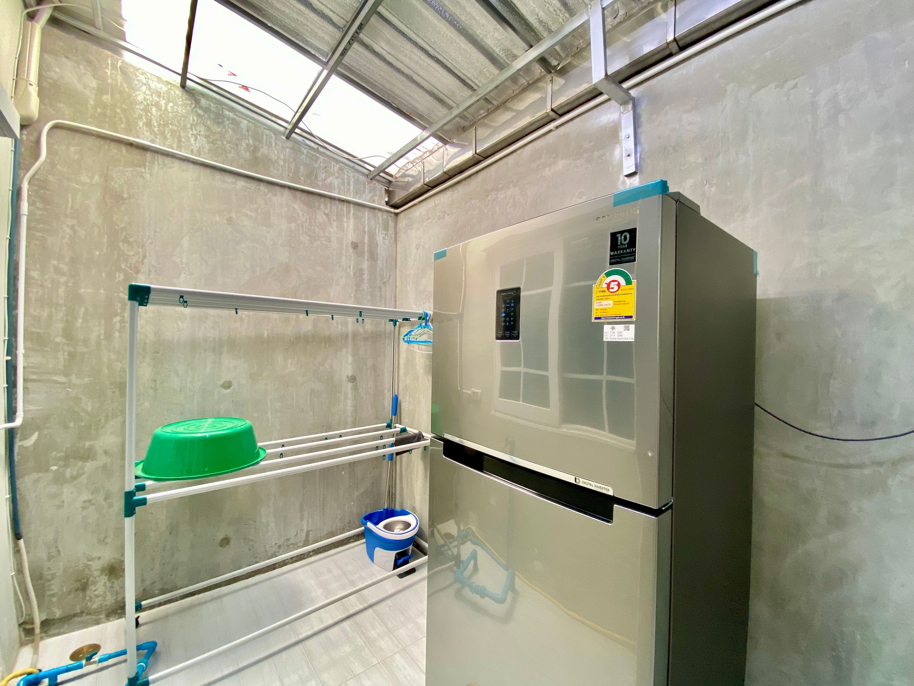 3 卧室 联排别墅 出租 在  - Image 8