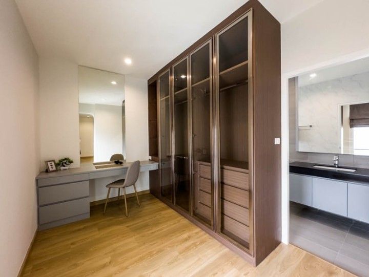 4 卧室 独立房屋 出租 在  - Image 6