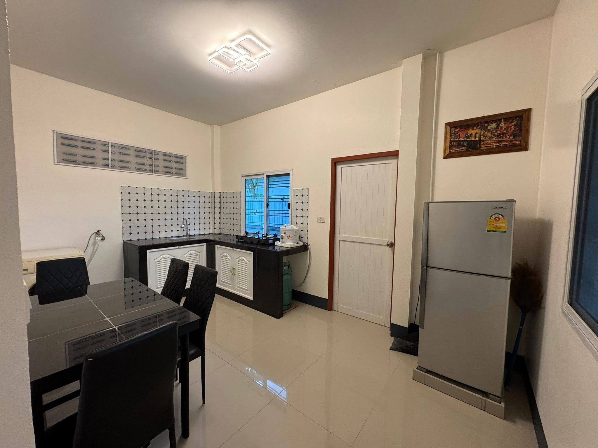 uploads/efe1bc97-da39-4732-9026-bc1cbf882b7a/6690ad32-376b-4047-a38c-f8f245793203