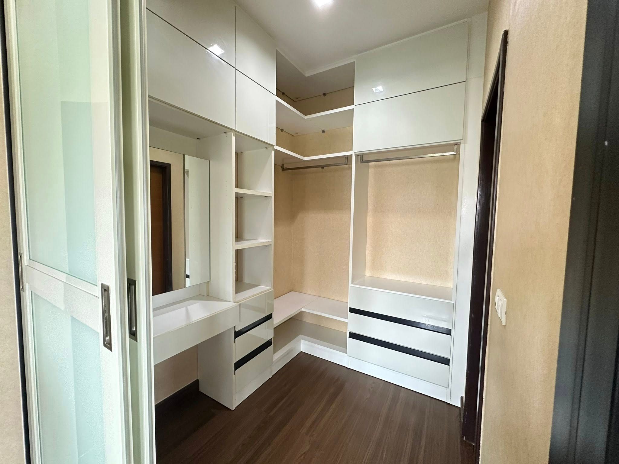 The Oriental (Regent) - Image 14