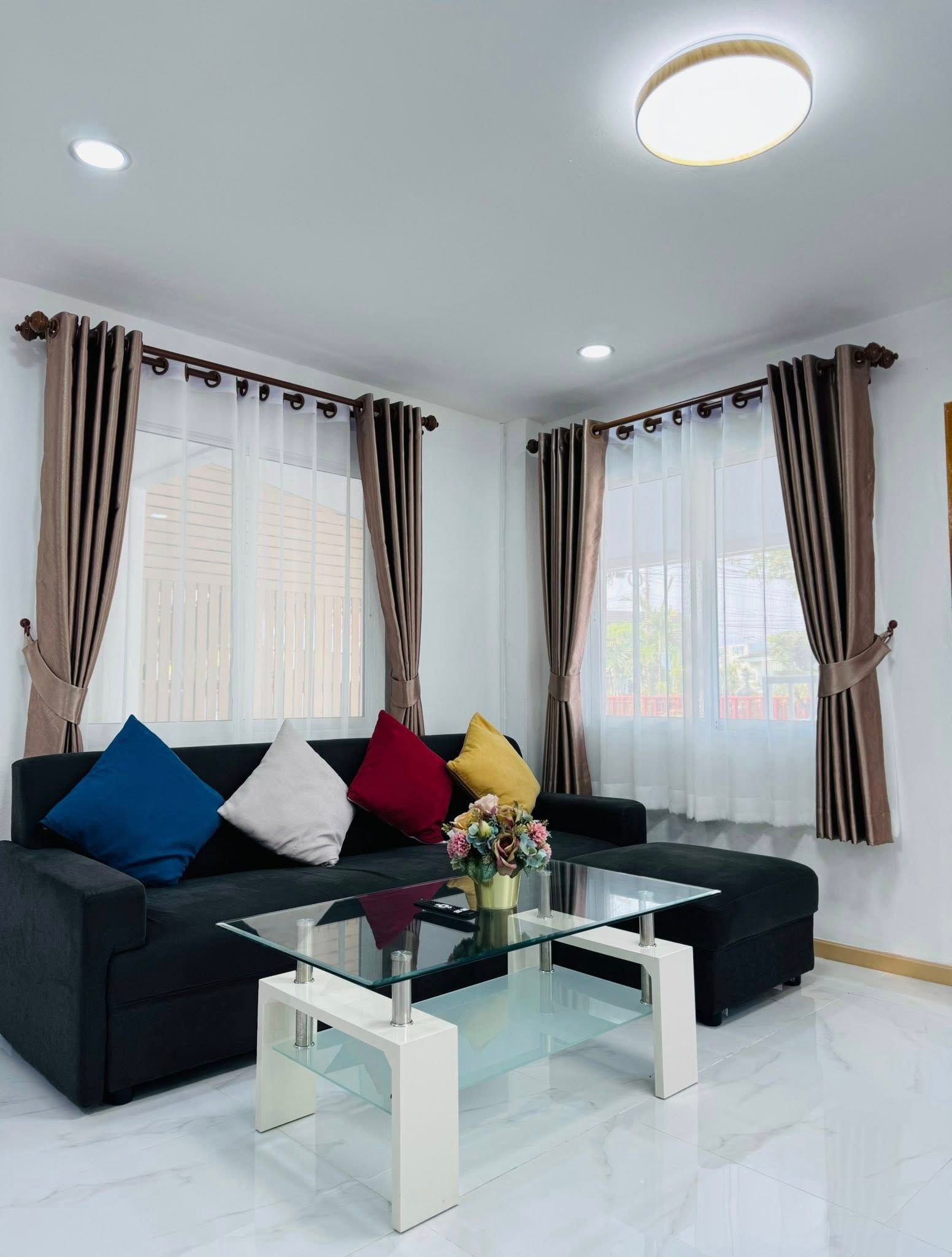 3 Bedroom House For Rent in San Phak Wan, Hang Dong, Chiang Mai - Image 5