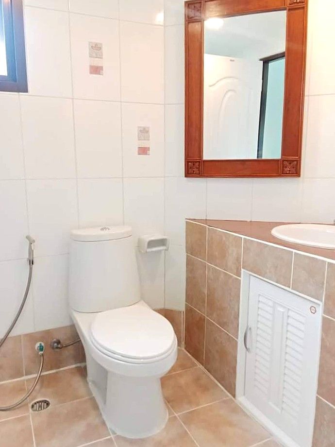 uploads/efe1bc97-da39-4732-9026-bc1cbf882b7a/687a86b9-624c-406d-81c0-7b98212d9186