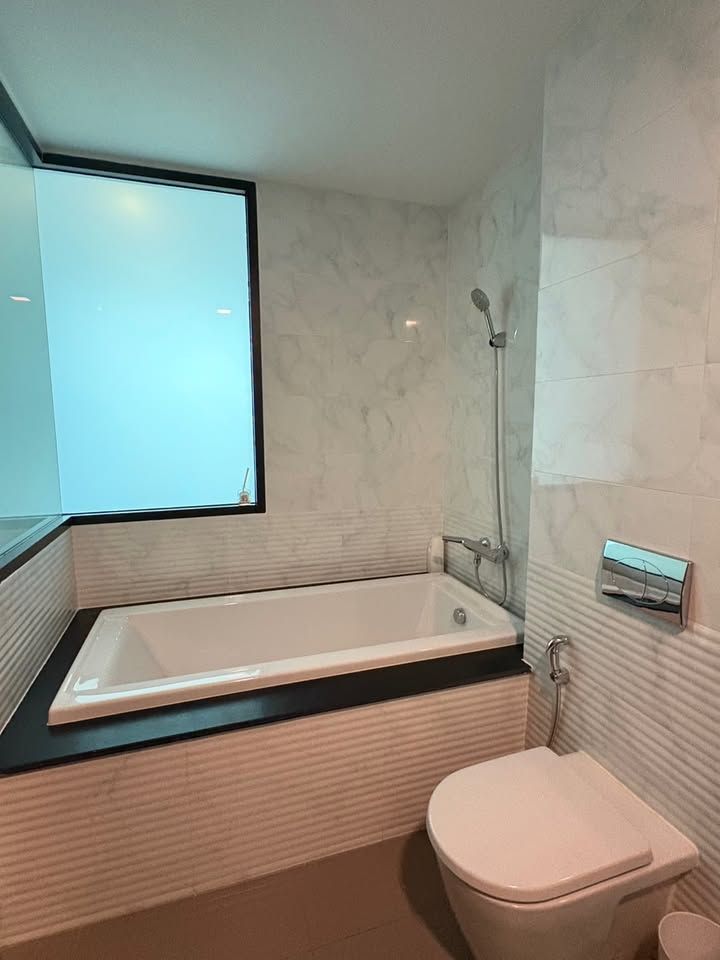 uploads/efe1bc97-da39-4732-9026-bc1cbf882b7a/695f692b-8111-44d5-a919-2648fdcaf552