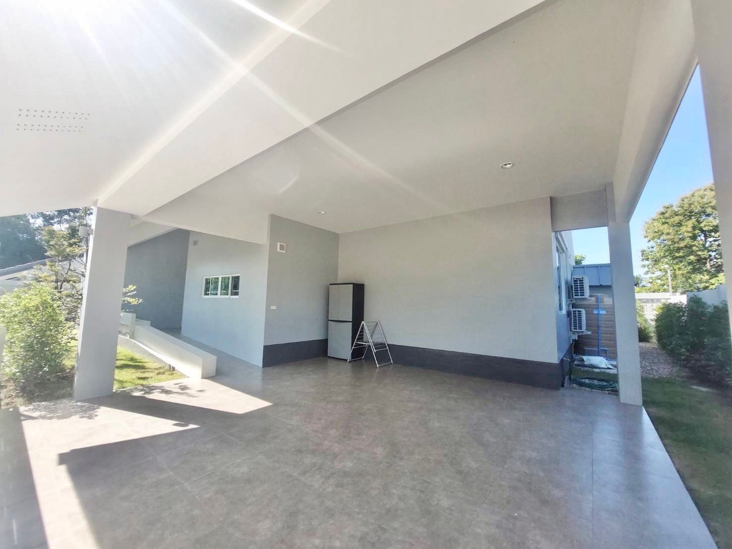 3 Bedroom House For Rent in Ton Pao, San Kamphaeng, Chiang Mai - Image 14