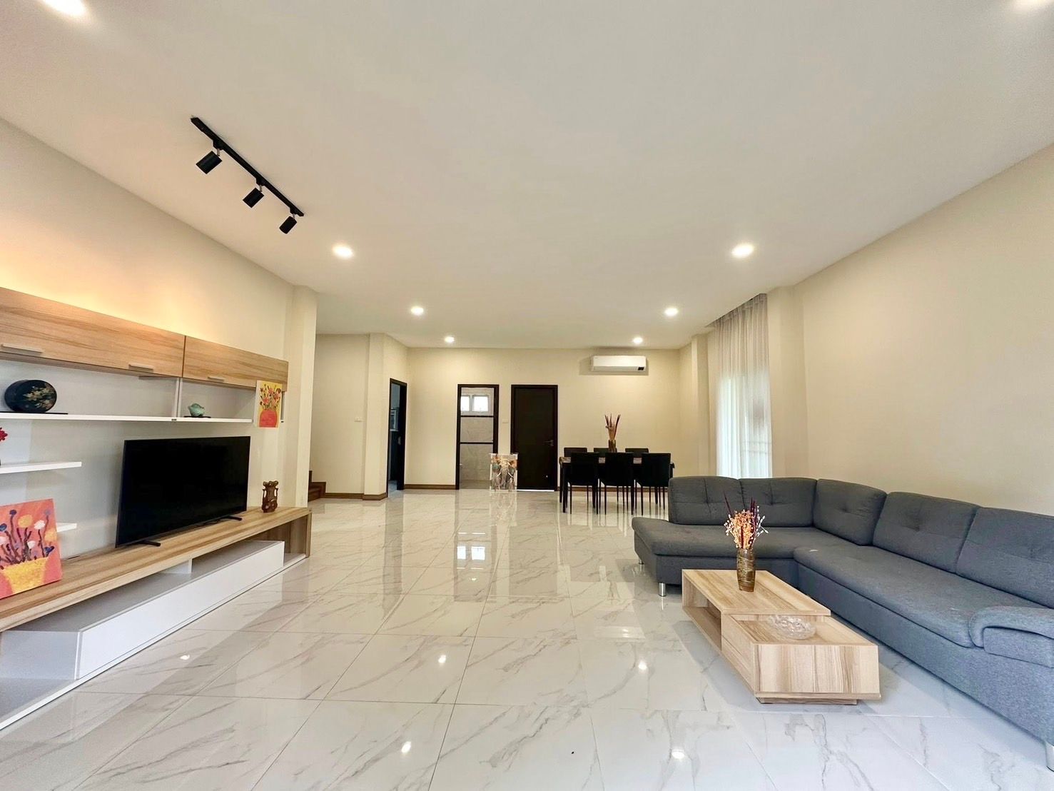 uploads/efe1bc97-da39-4732-9026-bc1cbf882b7a/6a6b6cc7-b152-4ee9-9f26-661b08a46936