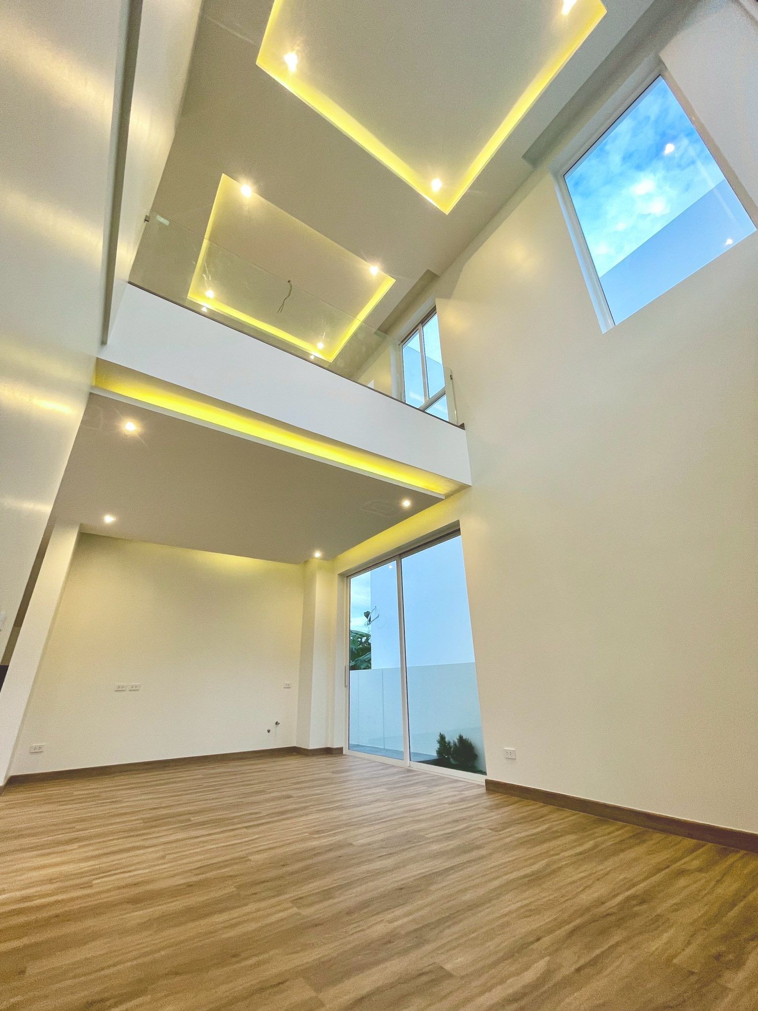 uploads/efe1bc97-da39-4732-9026-bc1cbf882b7a/6bafd9ce-799a-49b0-82d9-d99a662b6d70