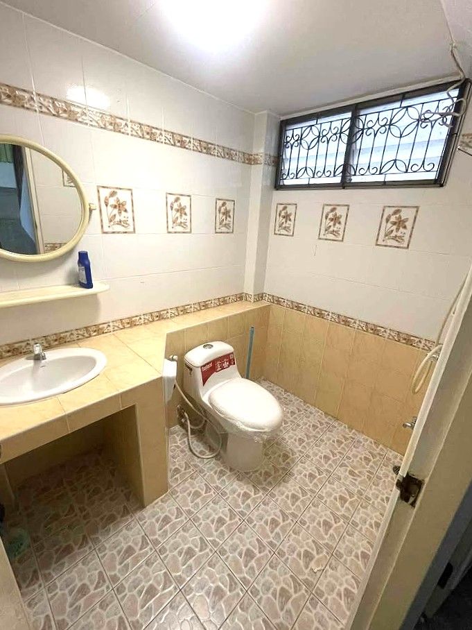 uploads/efe1bc97-da39-4732-9026-bc1cbf882b7a/6c93e134-f31f-468e-9d7f-6005af54303a