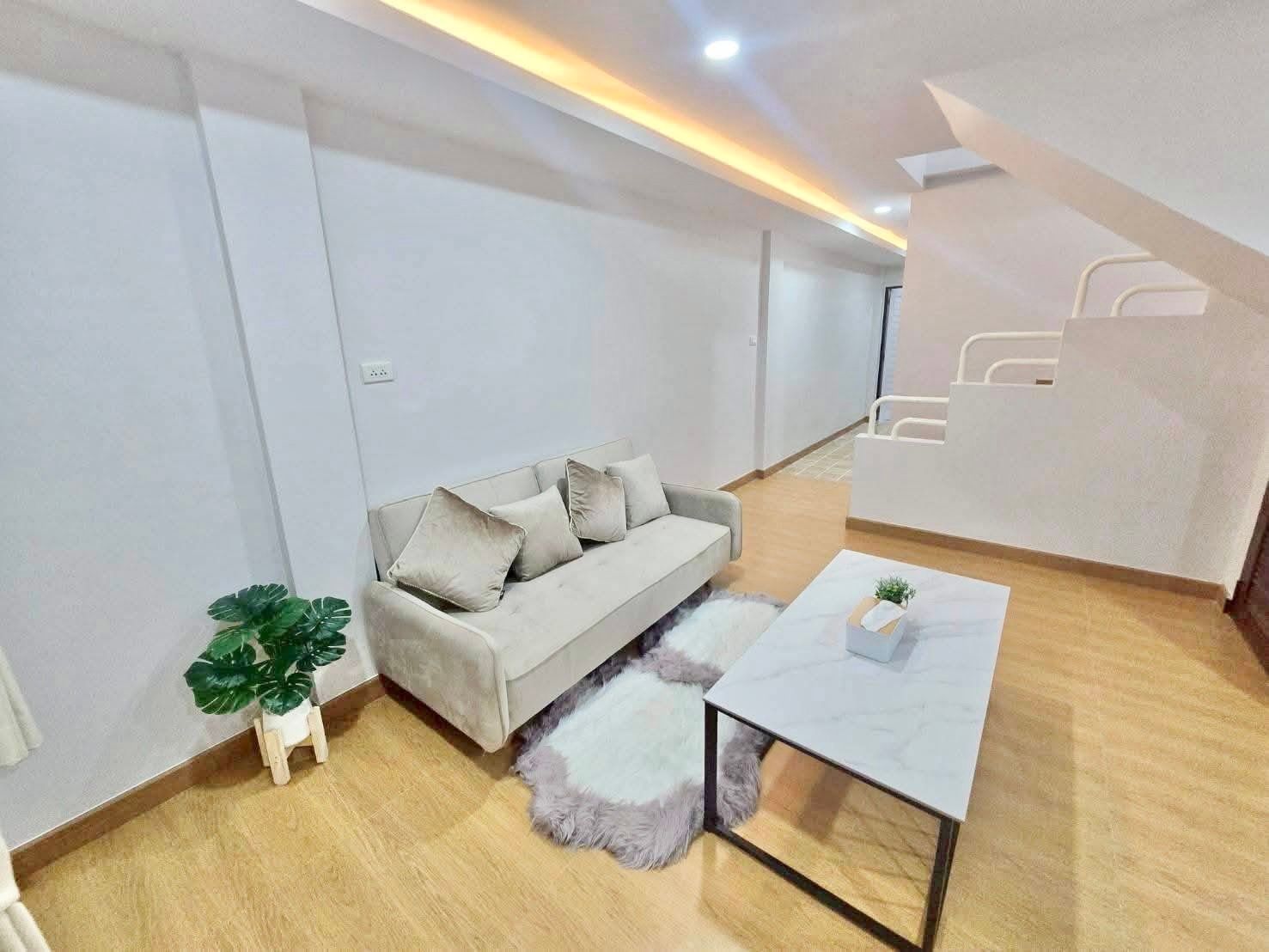 uploads/efe1bc97-da39-4732-9026-bc1cbf882b7a/6d84d65f-895c-4b0b-8513-d4234478cf99