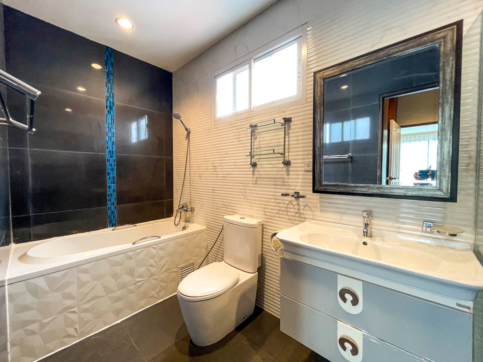 4 卧室 独立房屋 出租 在  - Image 22