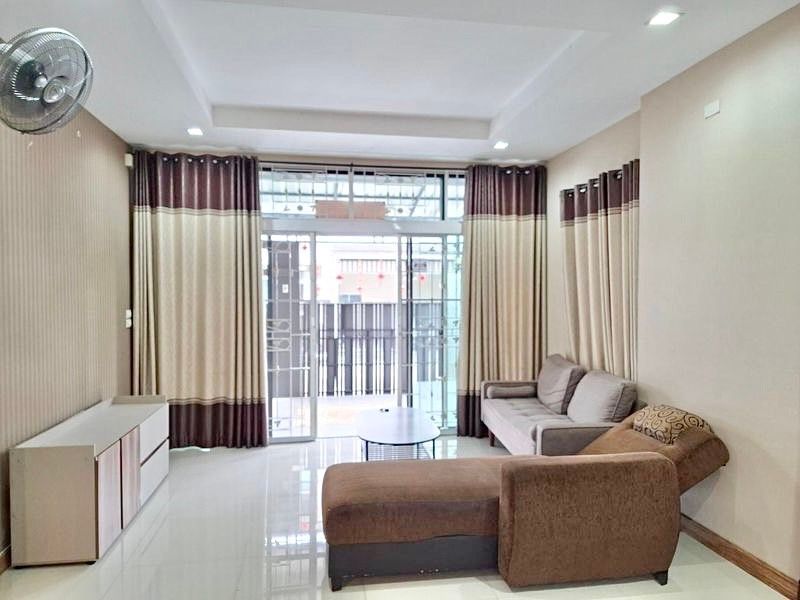 uploads/efe1bc97-da39-4732-9026-bc1cbf882b7a/6f63279f-eec1-4cca-8d1a-d0d73cfd196f