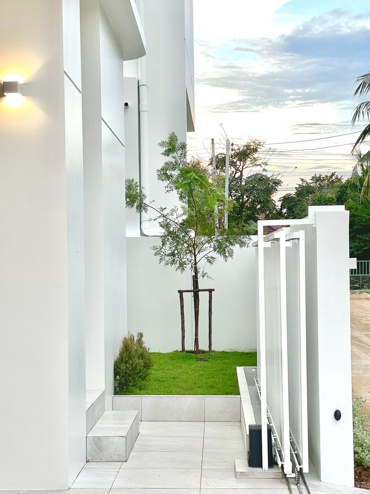 uploads/efe1bc97-da39-4732-9026-bc1cbf882b7a/6ff129f1-c669-4038-b1af-f0831b711c53