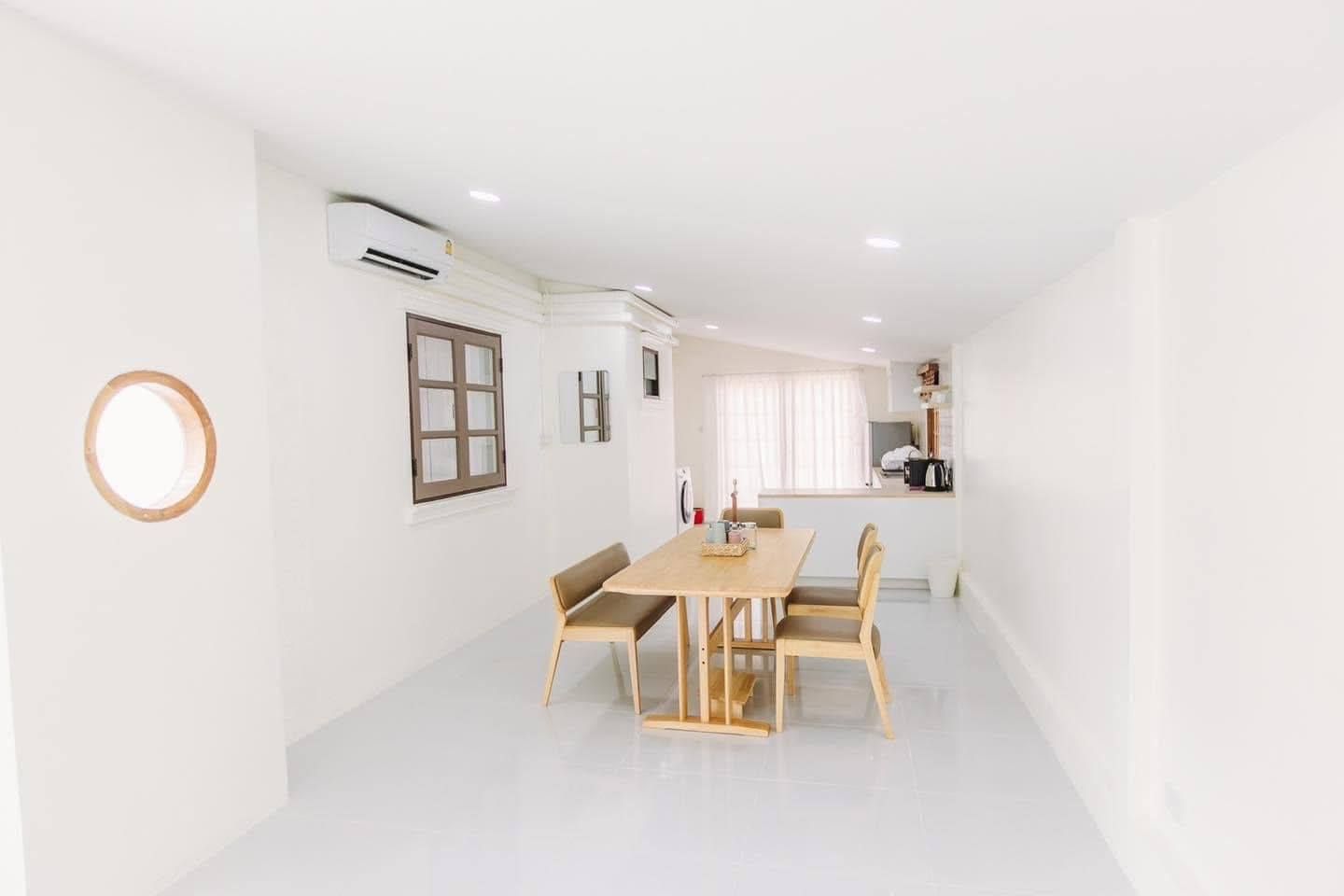 uploads/efe1bc97-da39-4732-9026-bc1cbf882b7a/719cd65a-33d3-4b37-a349-27b280c8986c