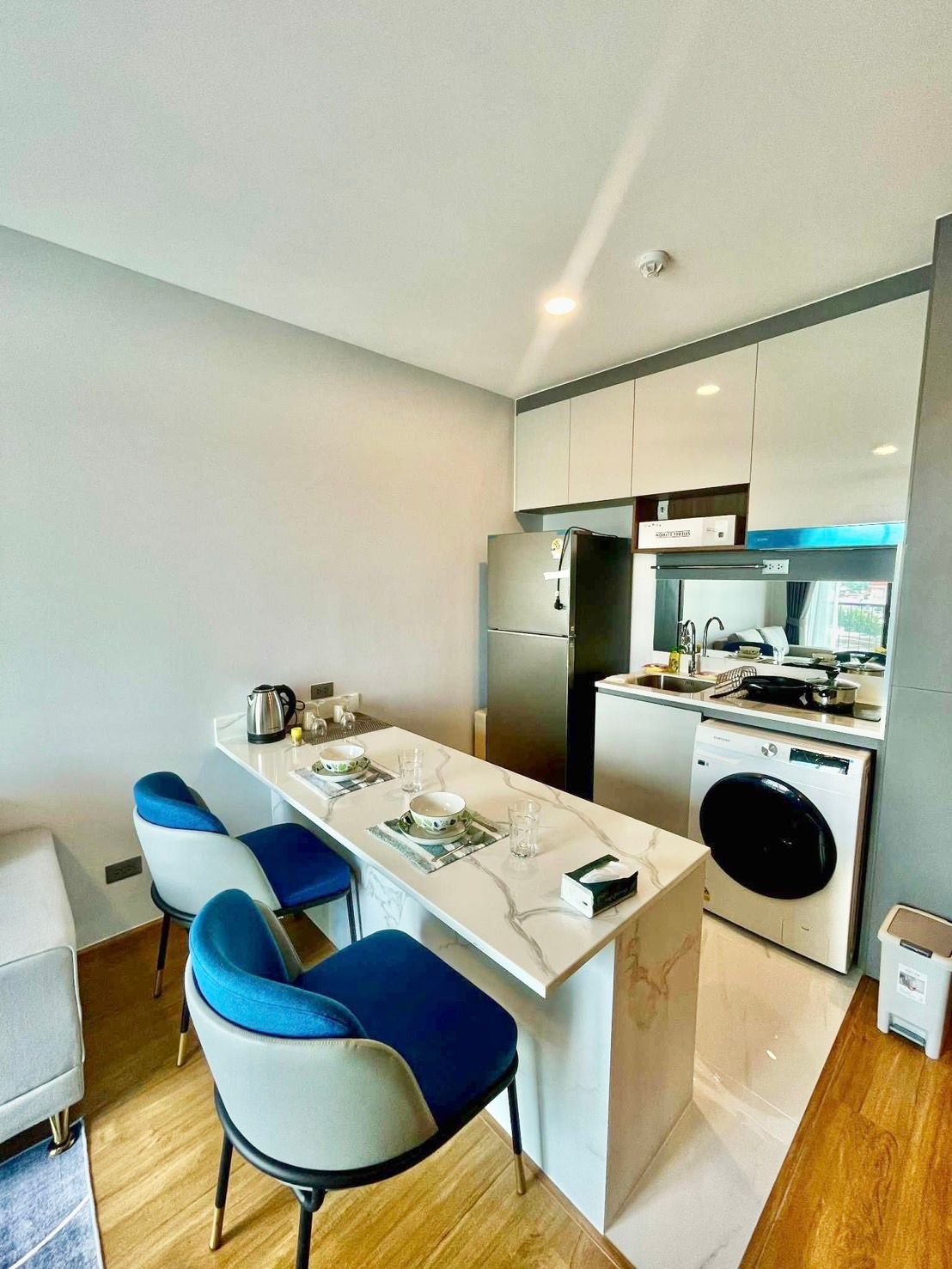 1 卧室 公寓 出租 在  - Image 4