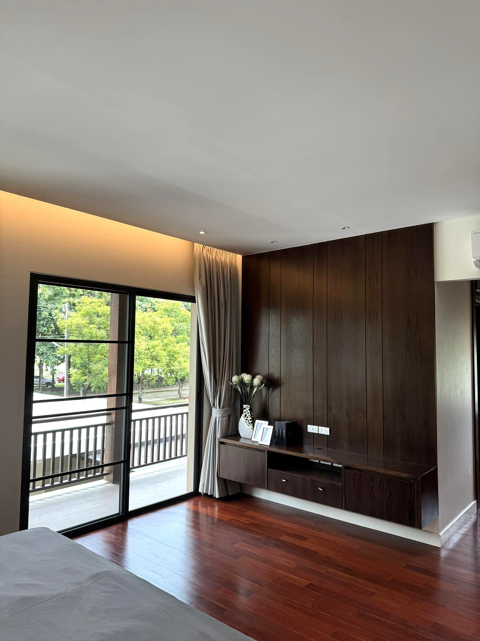 uploads/efe1bc97-da39-4732-9026-bc1cbf882b7a/724e150a-9b2e-4e45-8351-e2196e8c66a3