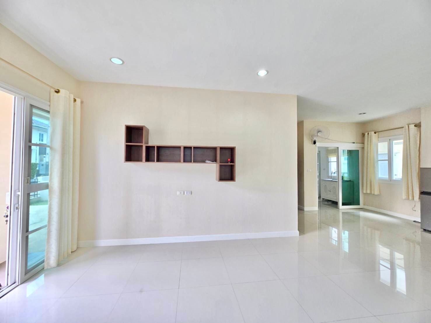 เดอะ แกรนด์ วิลเลจ - Image 5