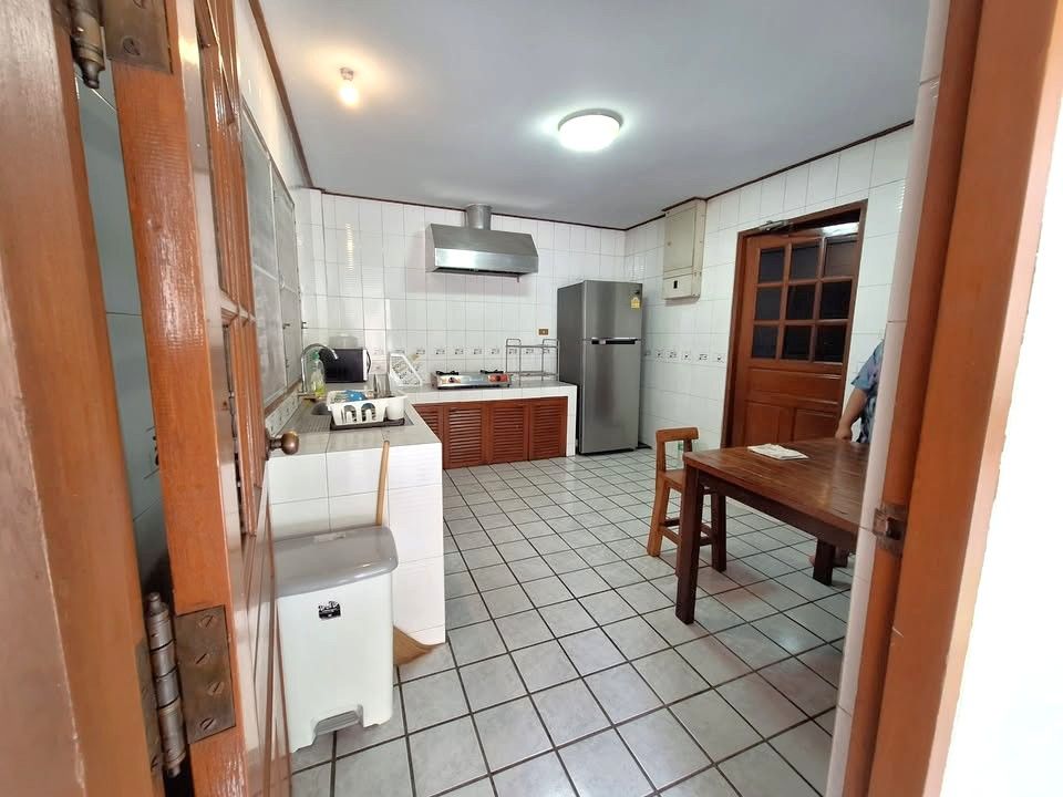 uploads/efe1bc97-da39-4732-9026-bc1cbf882b7a/730ea673-d152-4806-88b8-b661a6063993