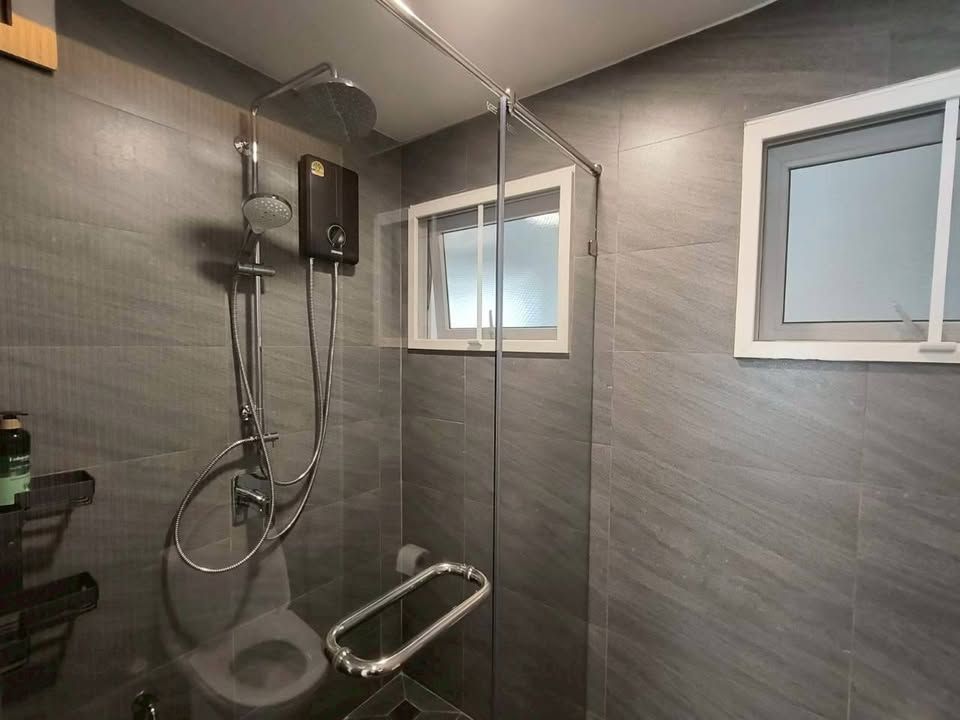 4 卧室 独立房屋 出租 在  - Image 21