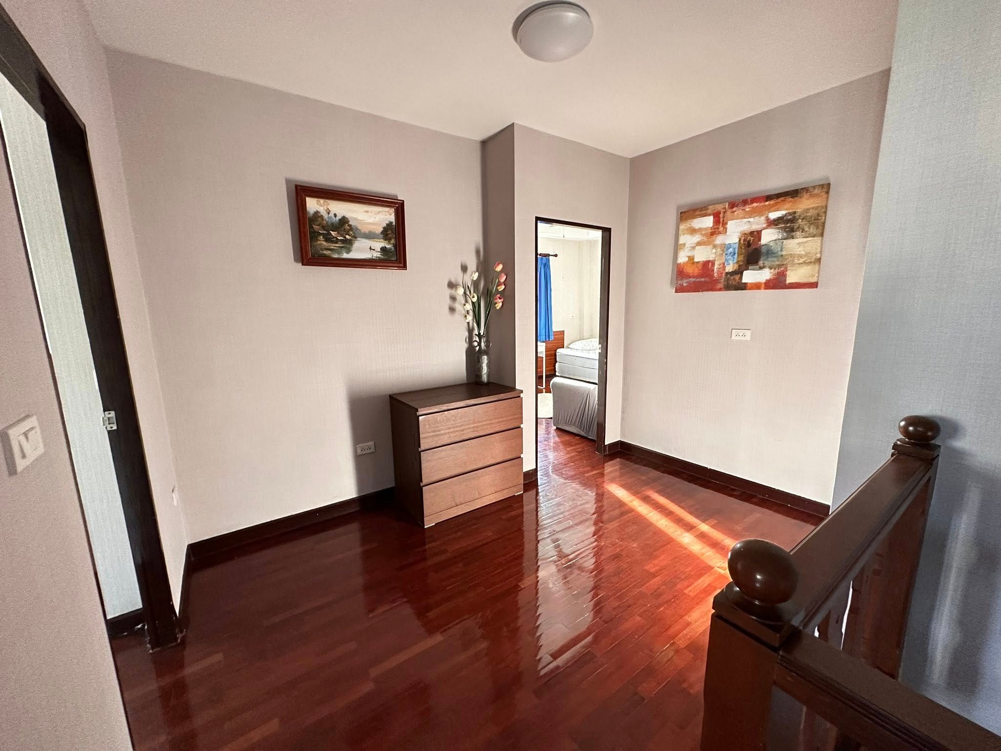 3 卧室 独立房屋 出租 在  - Image 15