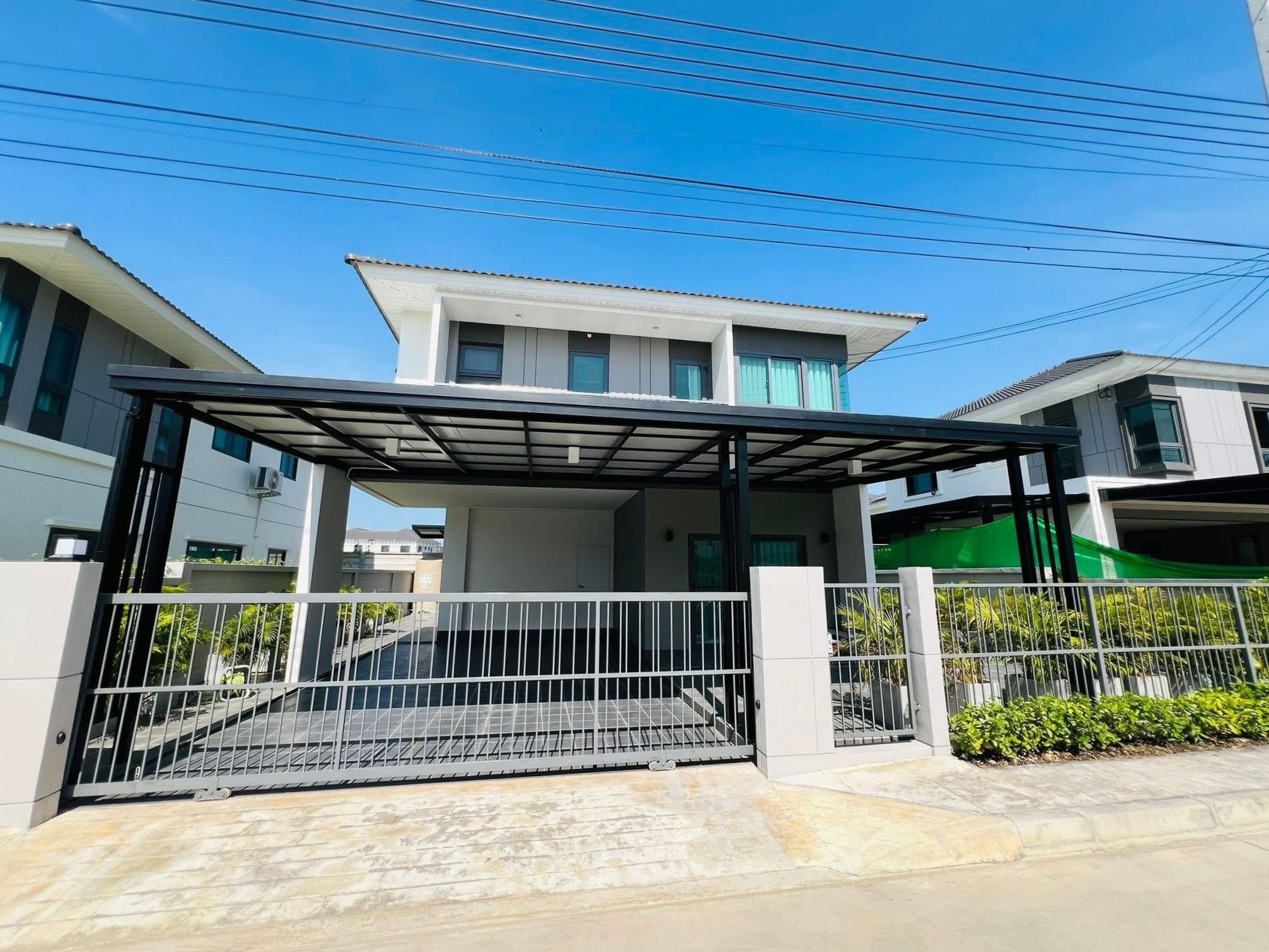 4 Bedroom House For Rent in San Klang, San Kamphaeng, Chiang Mai - Image 1