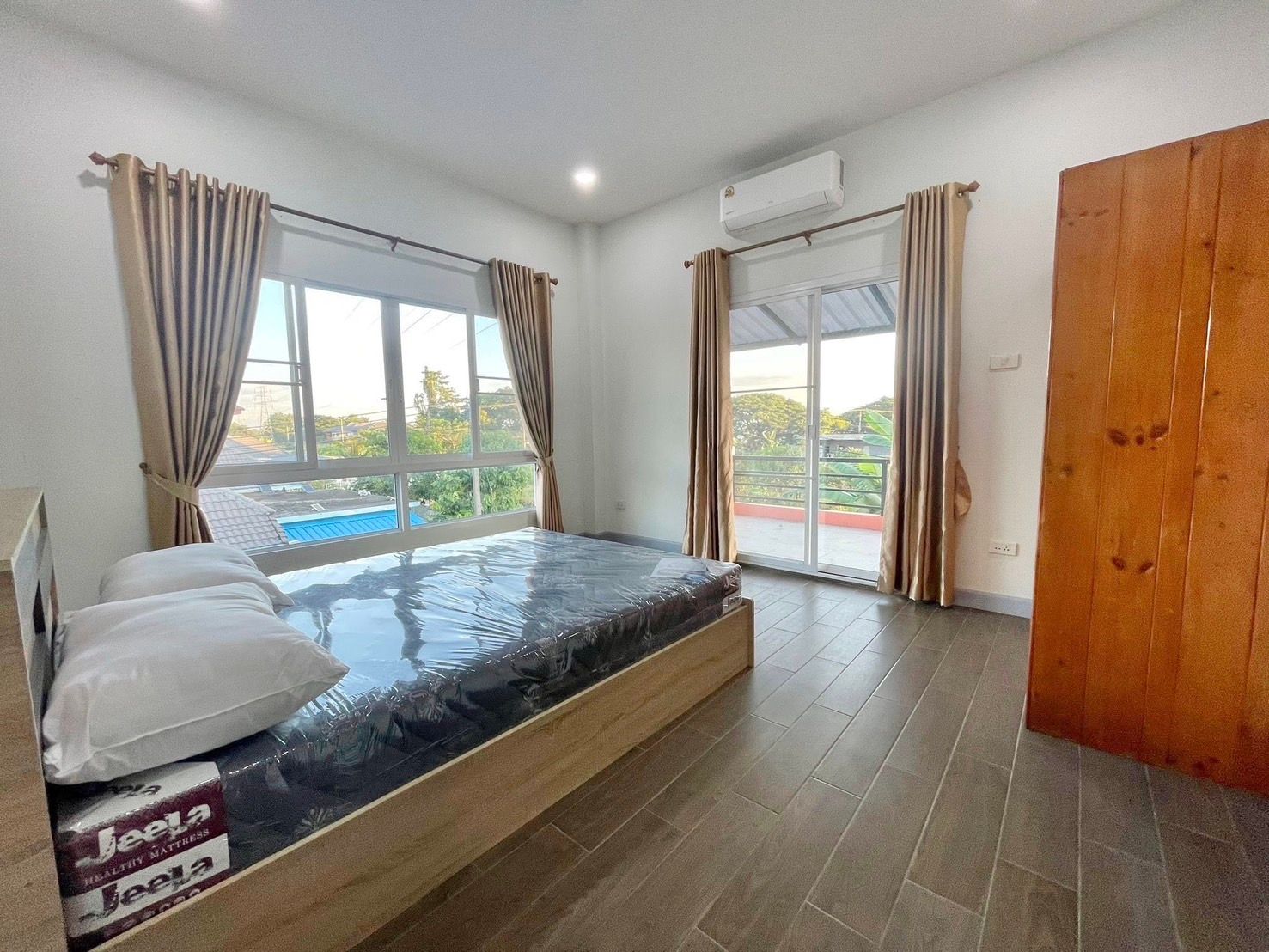 uploads/efe1bc97-da39-4732-9026-bc1cbf882b7a/755ce78f-e7b4-4351-ba08-a3fb89da6263