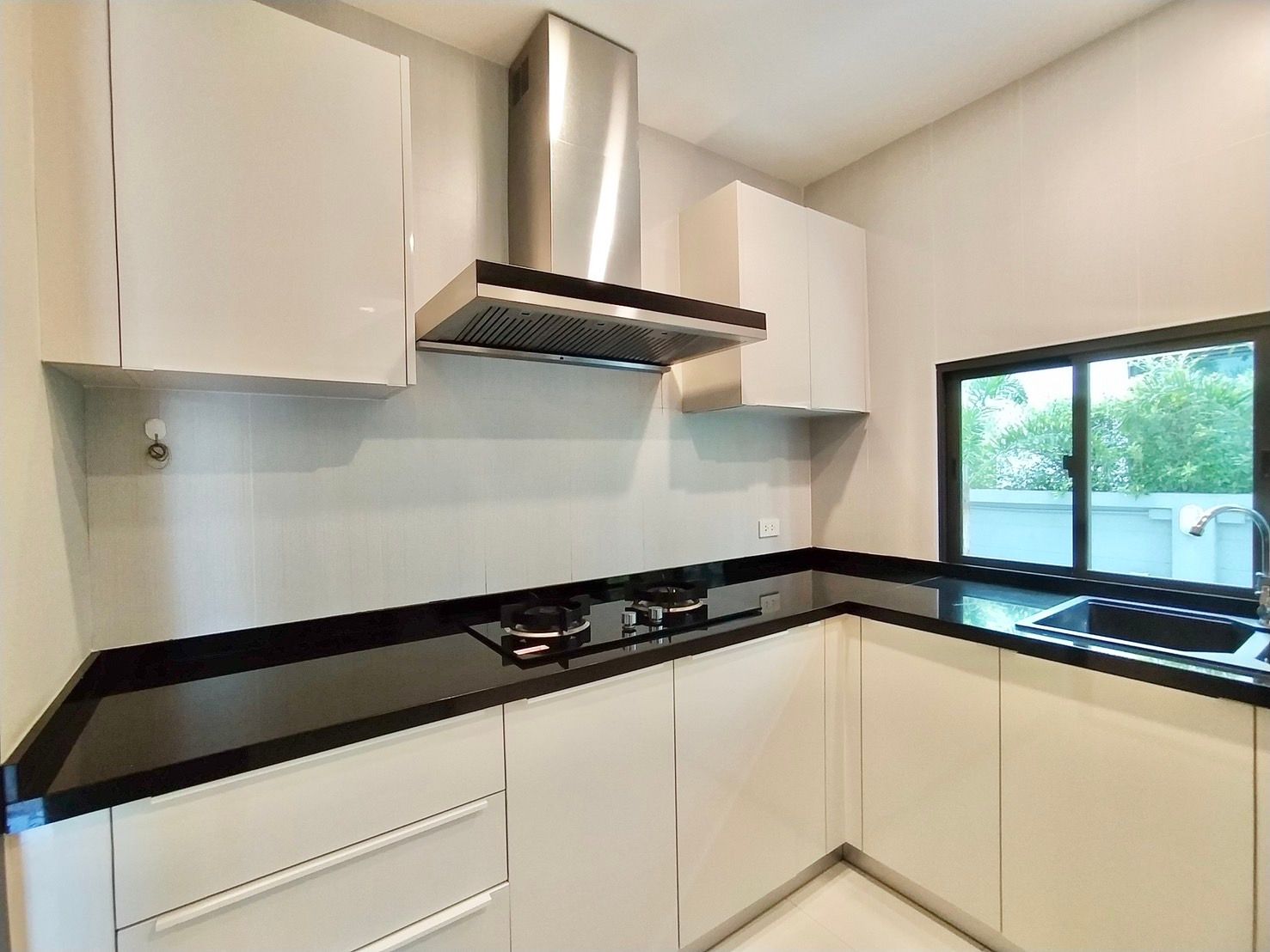 3 Bedroom House For Sale in Han Kaeo, Hang Dong, Chiang Mai - Image 9