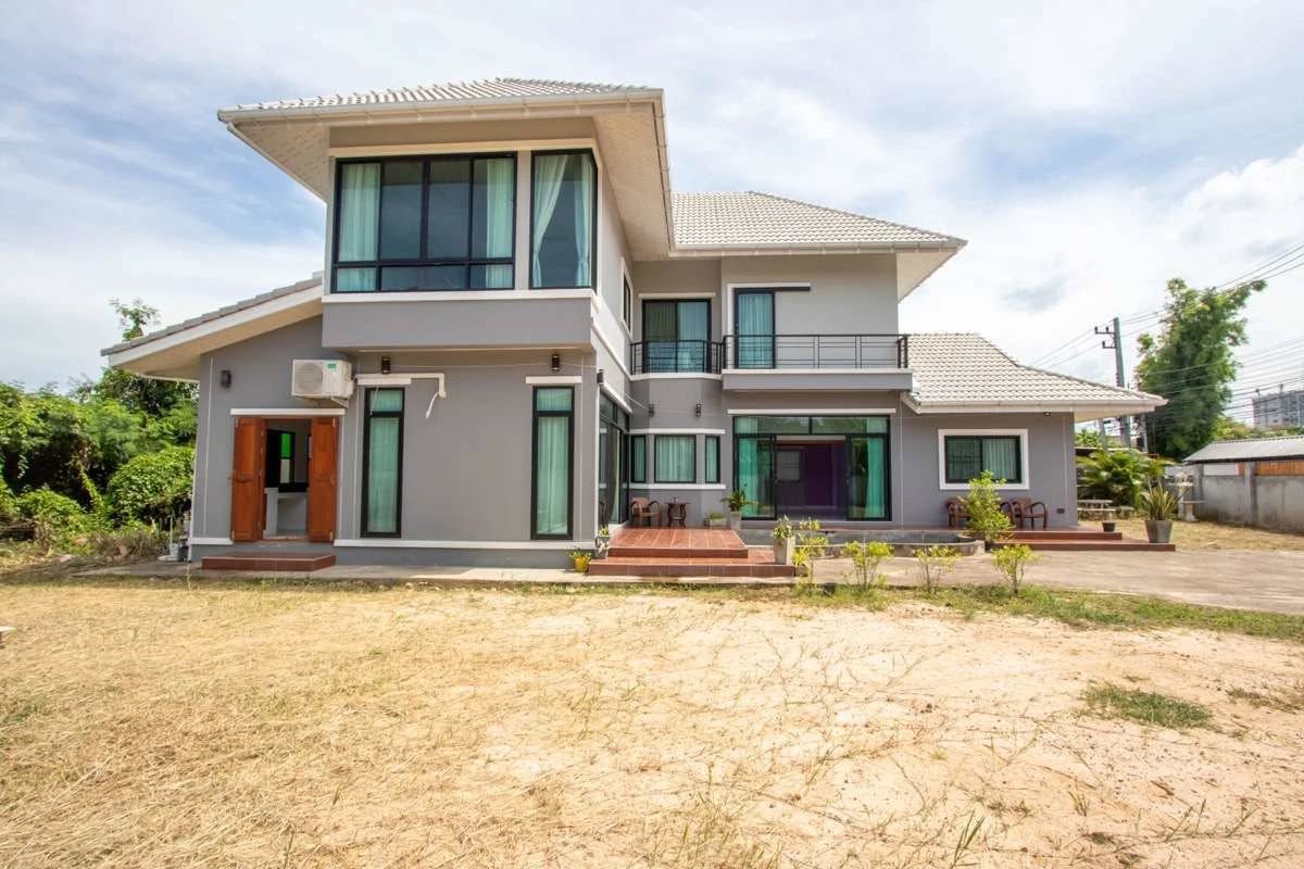 uploads/efe1bc97-da39-4732-9026-bc1cbf882b7a/77d301e3-3c9c-4762-aade-88f7f8c2e19f