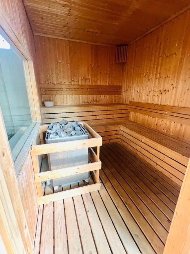 uploads/efe1bc97-da39-4732-9026-bc1cbf882b7a/7905ef83-852e-4871-ae2b-7668e8a97754