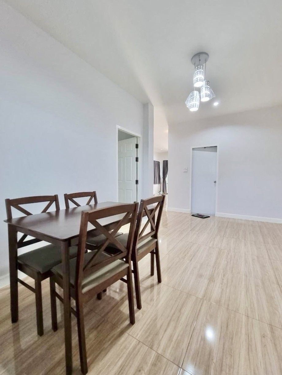 uploads/efe1bc97-da39-4732-9026-bc1cbf882b7a/7acfa70e-c47d-4194-af1c-03ffa794f69c