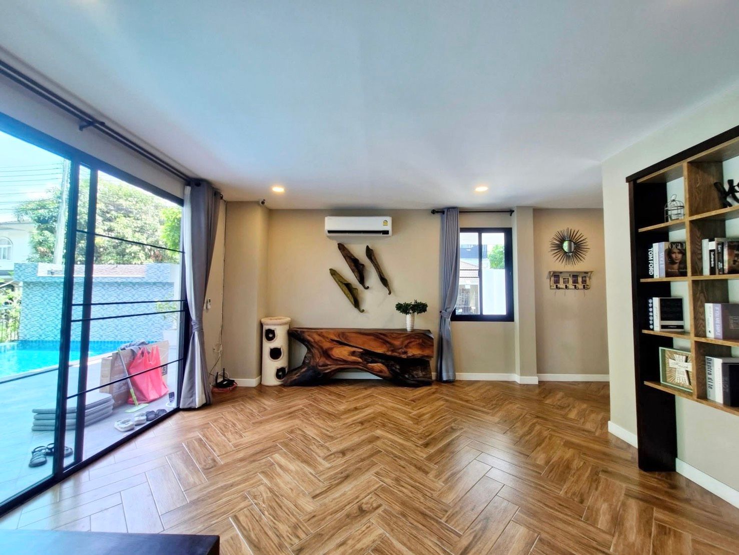 uploads/efe1bc97-da39-4732-9026-bc1cbf882b7a/7f535f07-fff3-4f9a-a691-117be2b09302