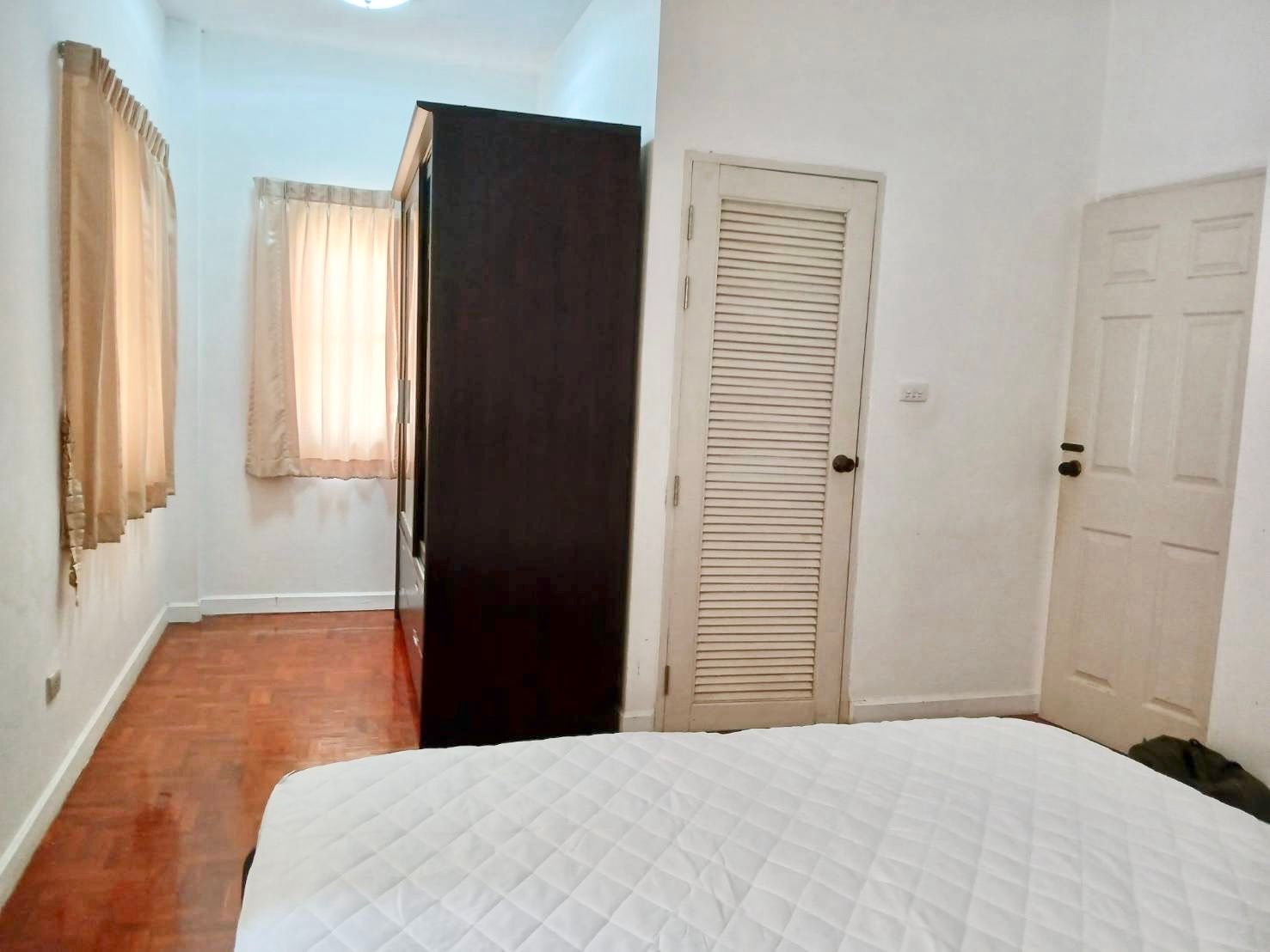 2 卧室 独立房屋 出租 在  - Image 7