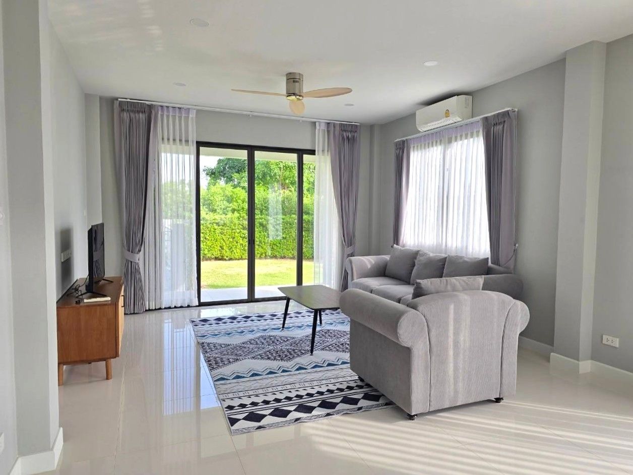 Graceland Family Residences - Image 7