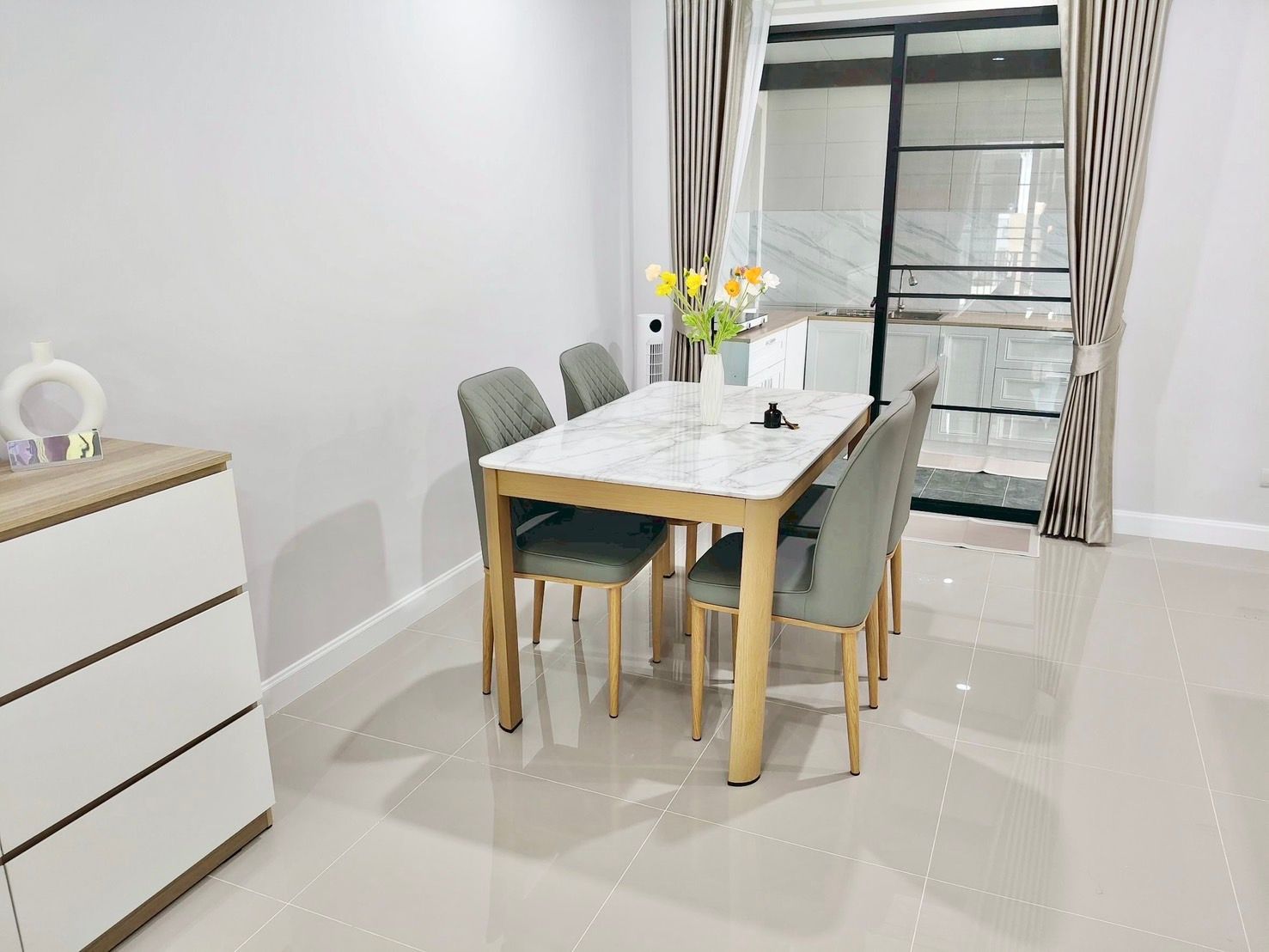 uploads/efe1bc97-da39-4732-9026-bc1cbf882b7a/806a17f0-73dc-49c3-bf6d-b4e8e8e5b5ae