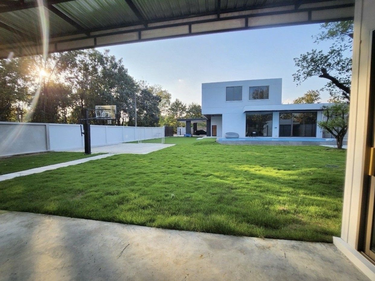 6 Bedroom House For Sale in Buak Khang, San Kamphaeng, Chiang Mai - Image 3