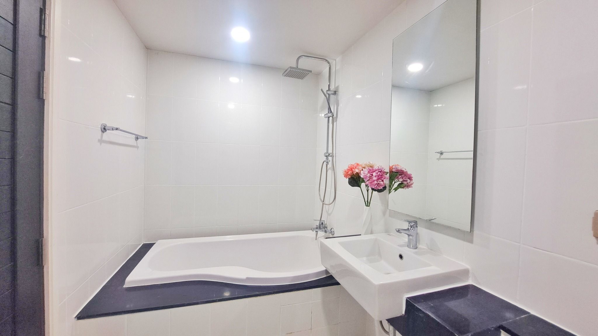 uploads/efe1bc97-da39-4732-9026-bc1cbf882b7a/81842a60-f418-4779-9421-1746d3a930a0