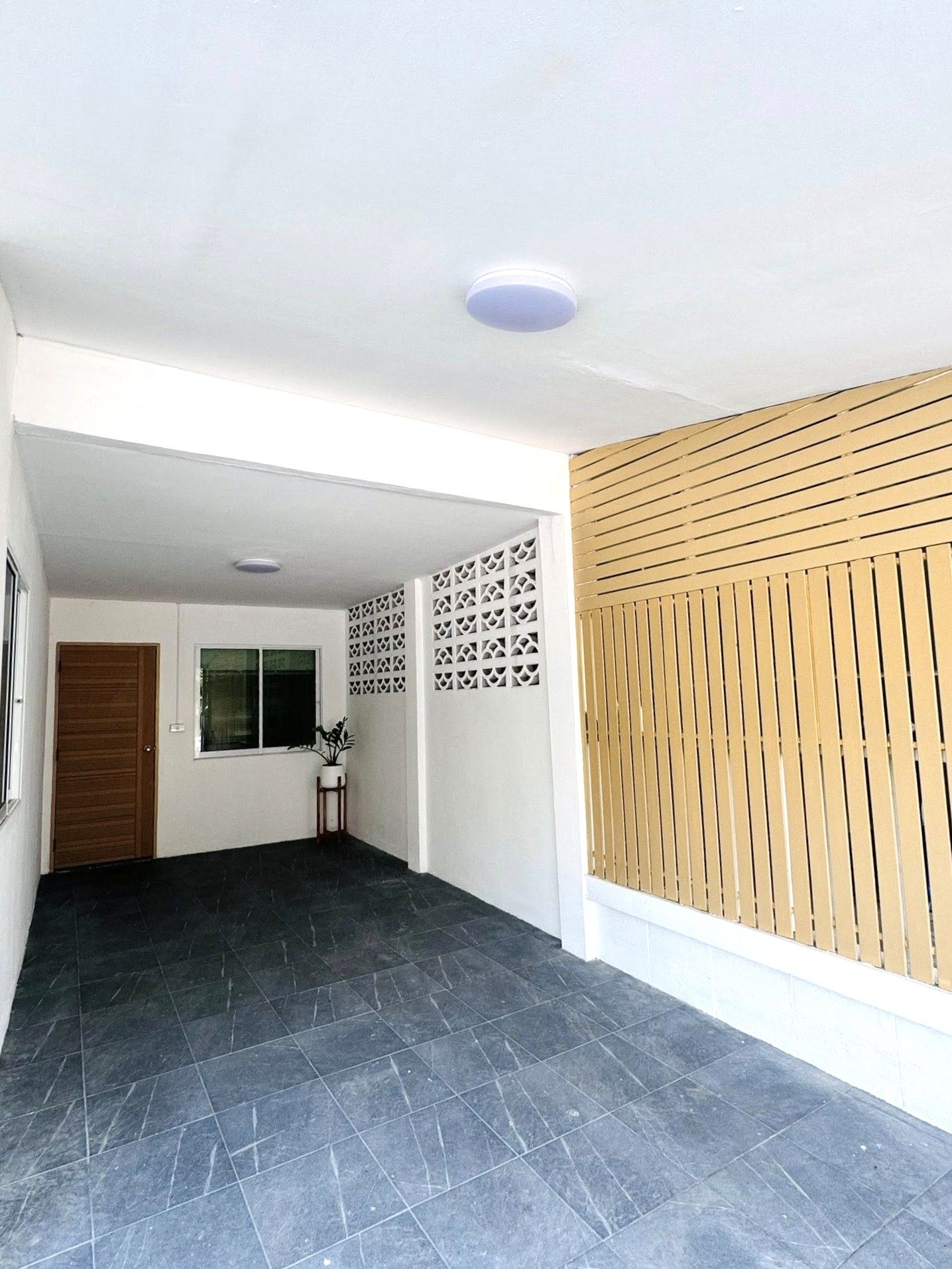 3 Bedroom House For Rent in San Phak Wan, Hang Dong, Chiang Mai - Image 16