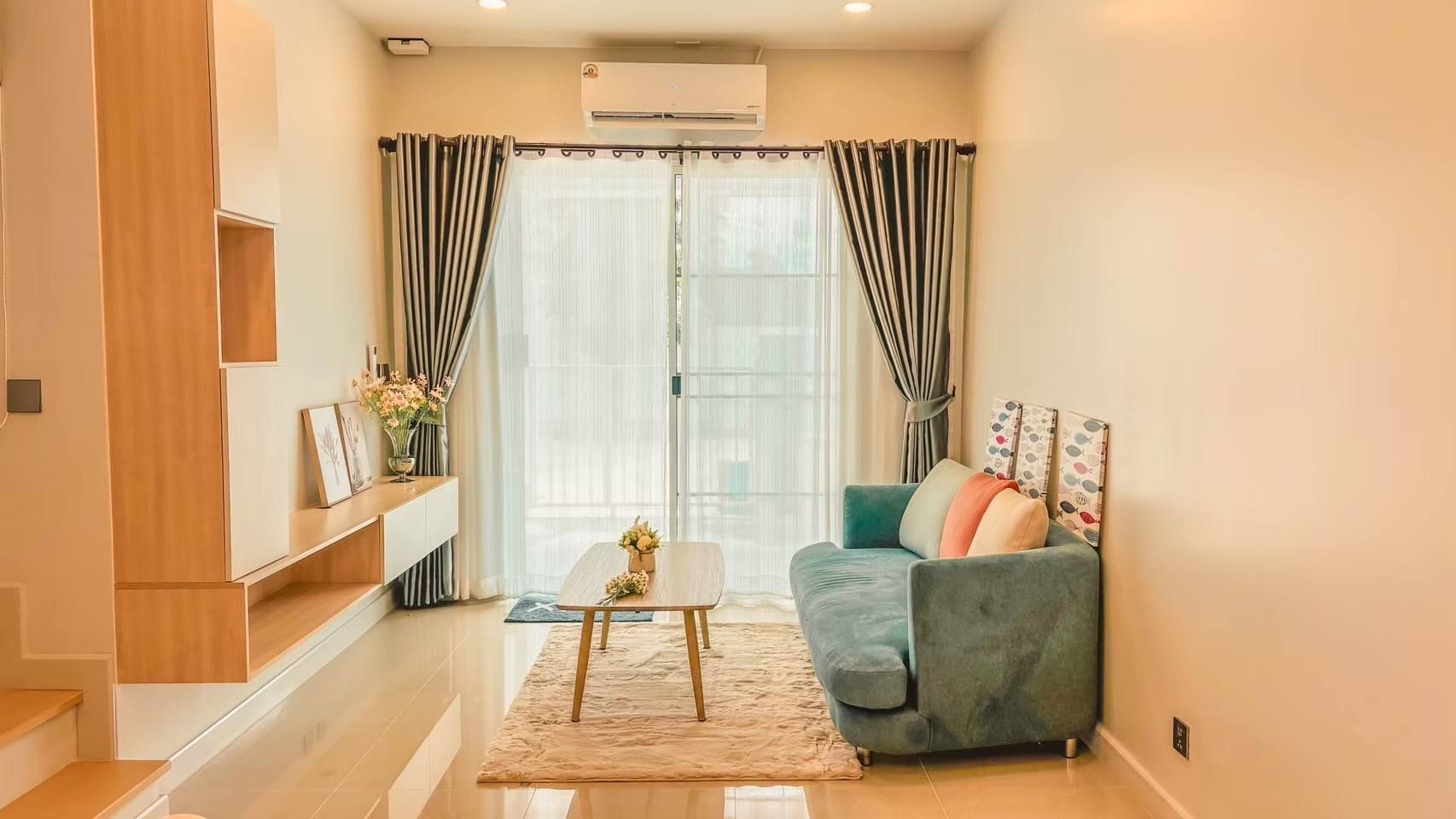 3 卧室 联排别墅 出租 在  - Image 2