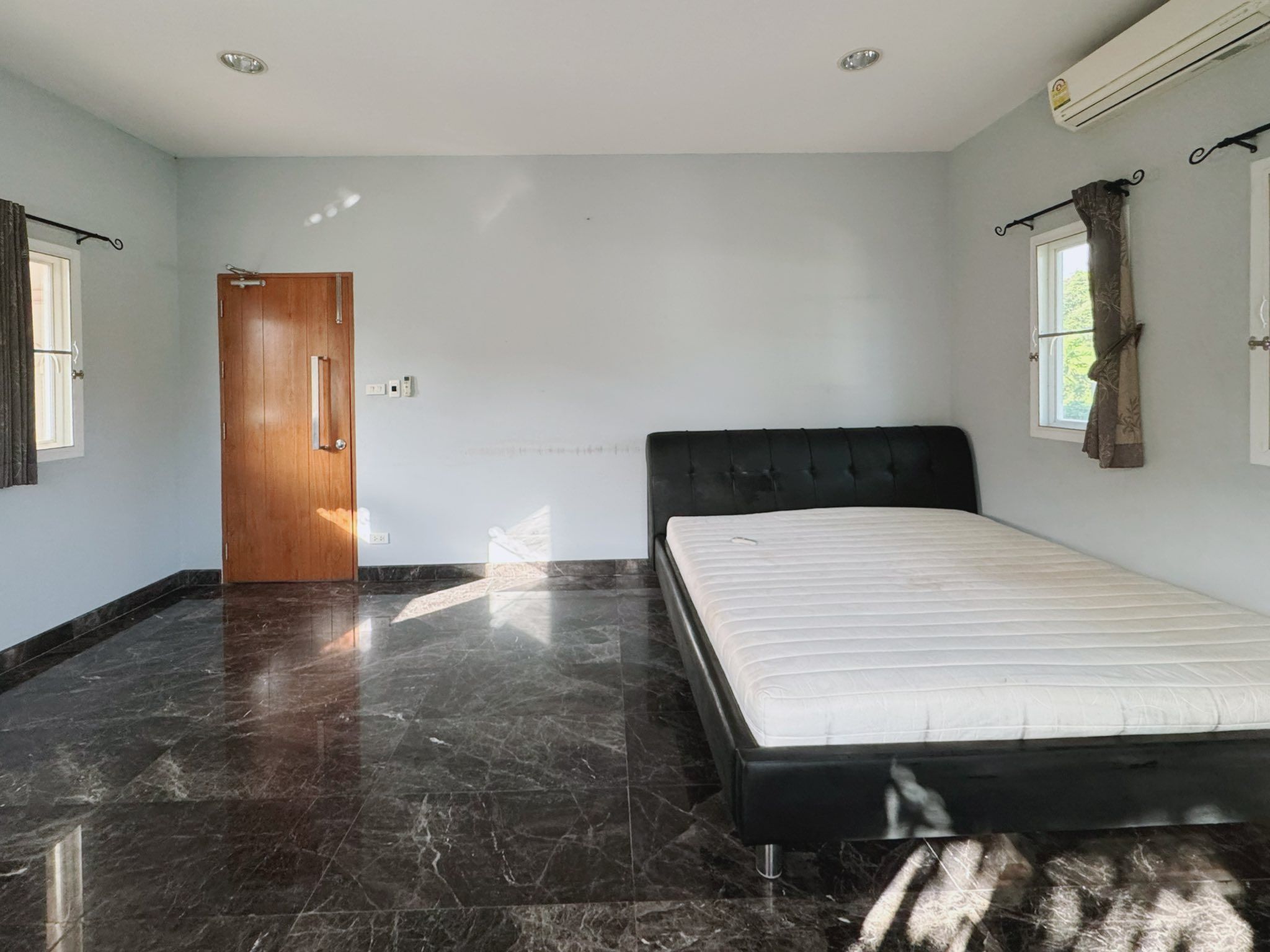 uploads/efe1bc97-da39-4732-9026-bc1cbf882b7a/838e30bd-b162-44ed-a559-2df8bc01322e