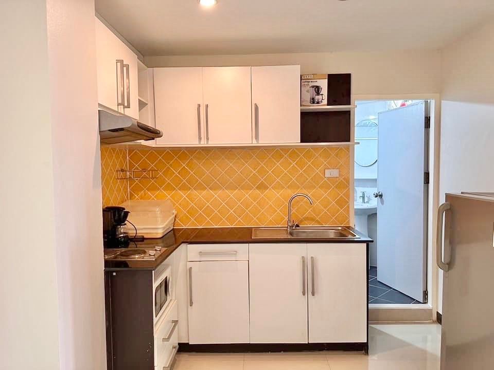 Hillside 2 Condo - Image 2