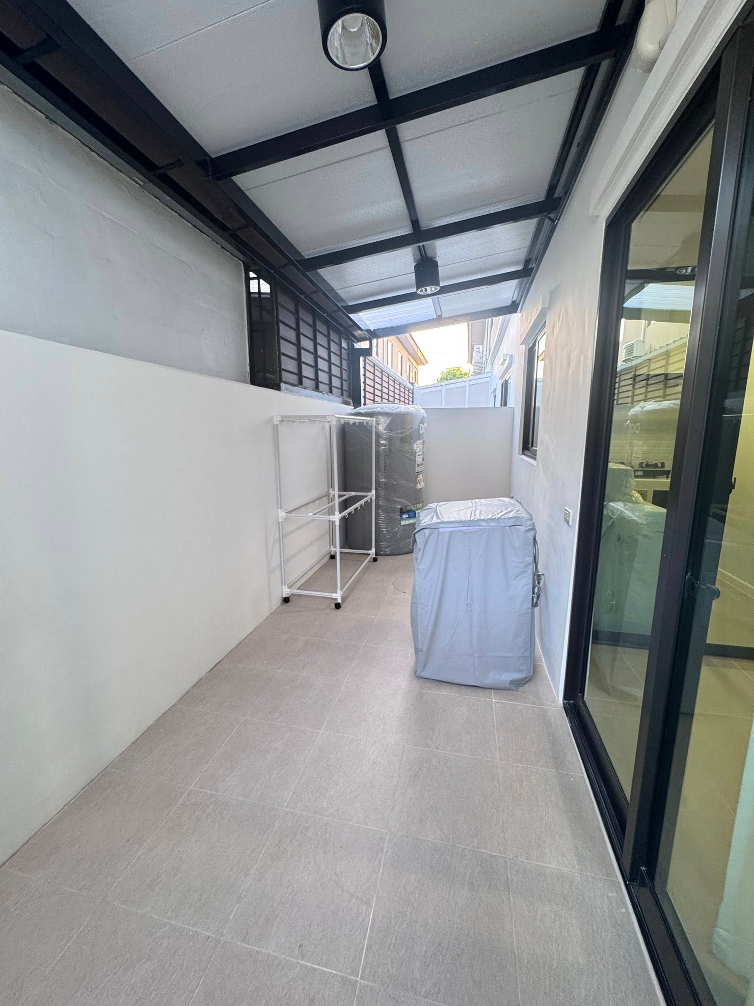 uploads/efe1bc97-da39-4732-9026-bc1cbf882b7a/83fe6a13-776e-42f7-a418-0cb91de32d1a