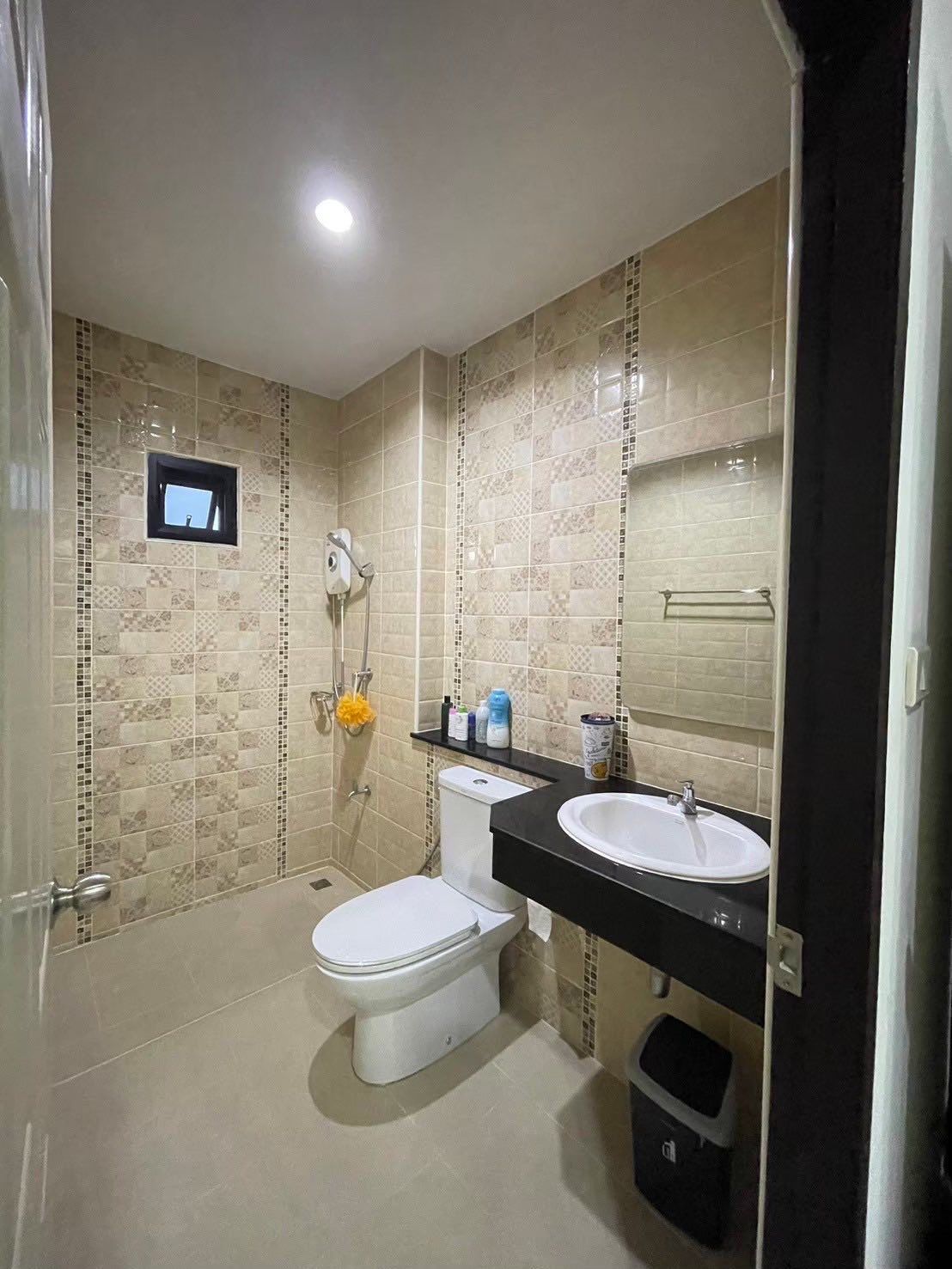 uploads/efe1bc97-da39-4732-9026-bc1cbf882b7a/84664768-0399-4dc4-9b9a-c648a764d2e8