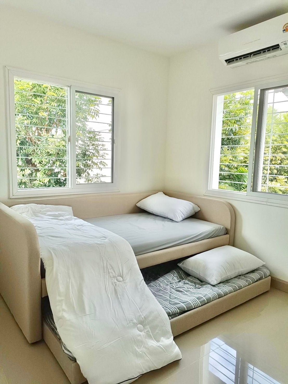 uploads/efe1bc97-da39-4732-9026-bc1cbf882b7a/848f7bc8-6d44-4146-8999-57aa6a55ef3b