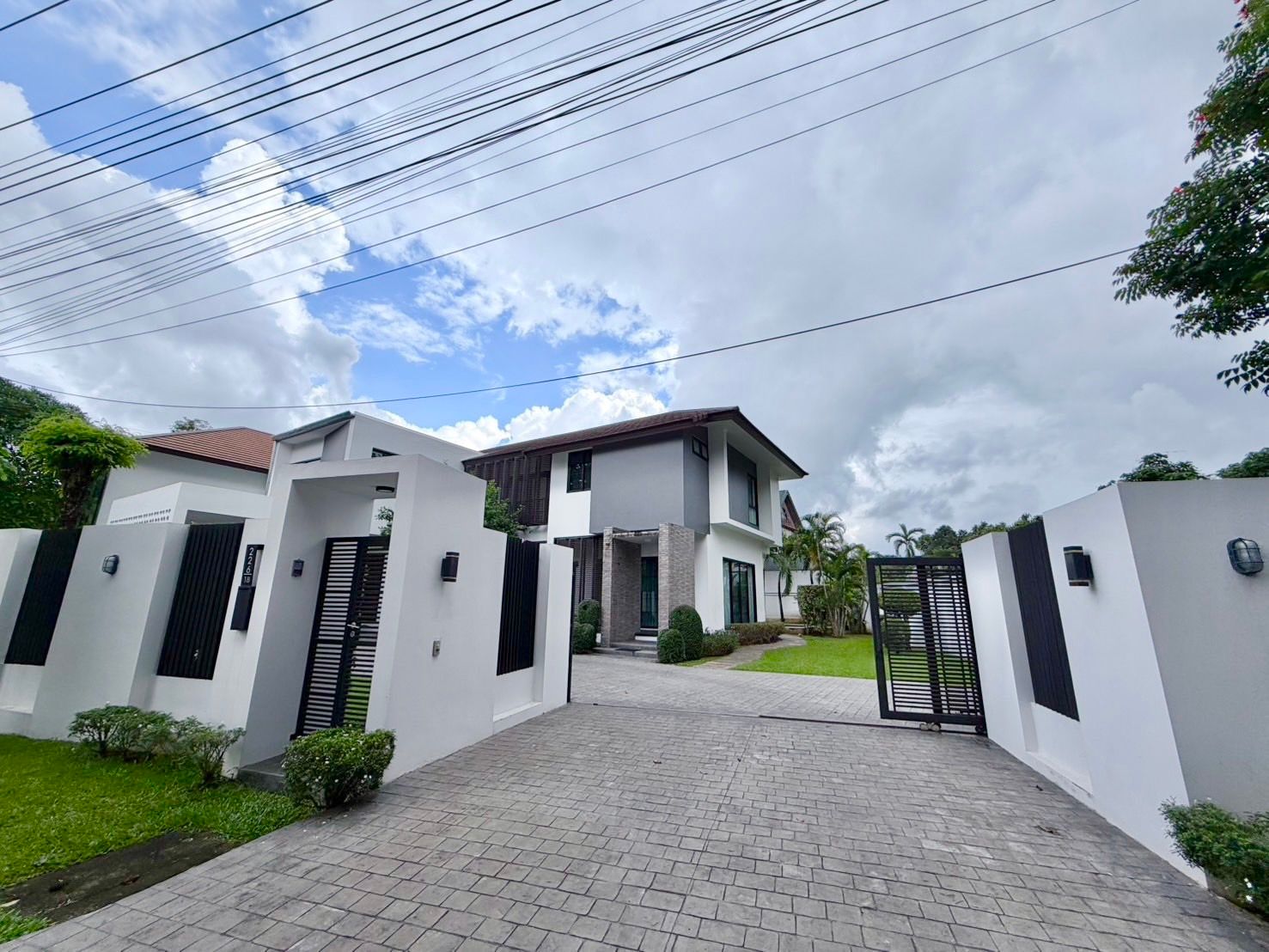 uploads/efe1bc97-da39-4732-9026-bc1cbf882b7a/8502dd69-9129-4643-94a5-b0c0e113e527