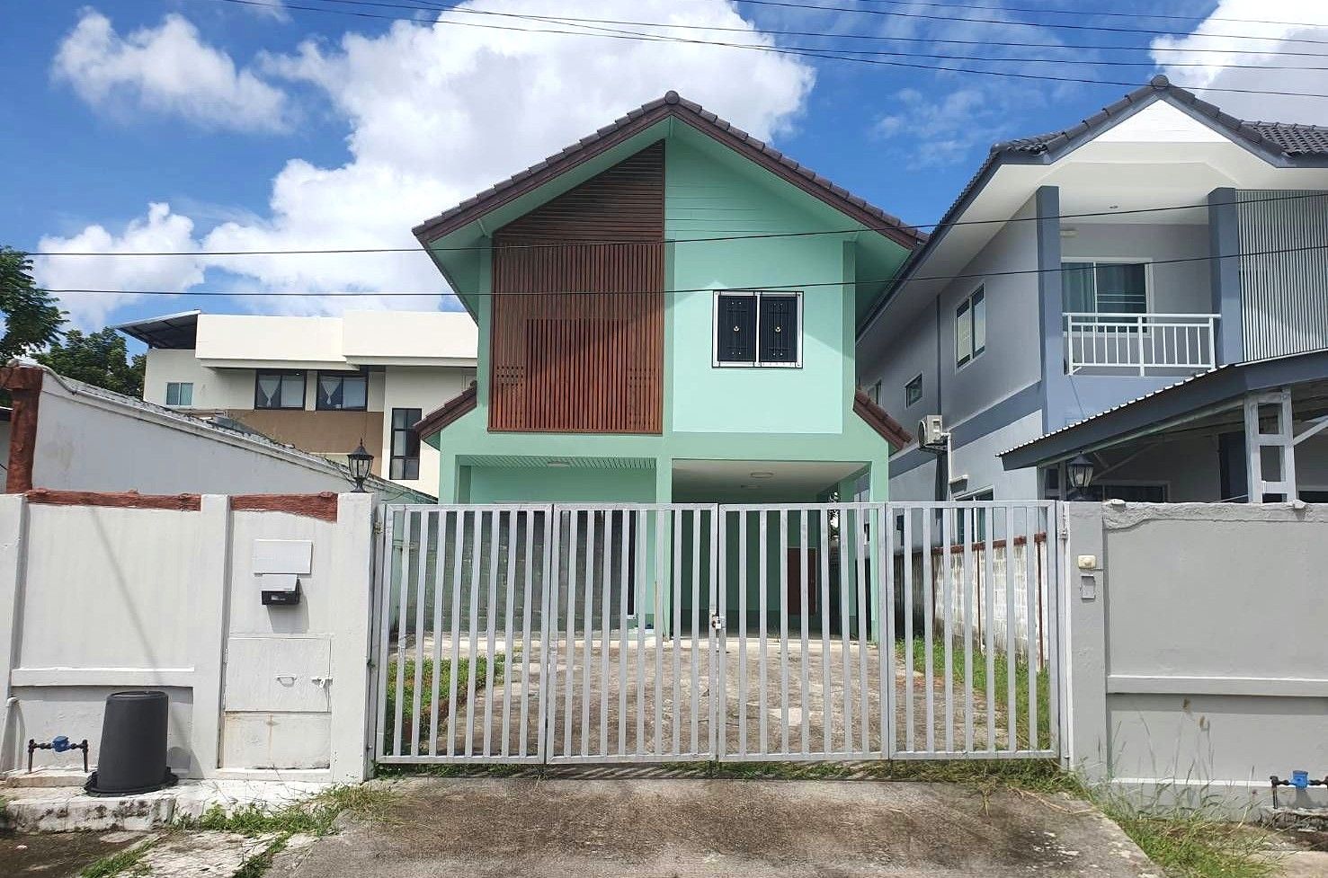 4 卧室 独立房屋 出租 在  - Image 1