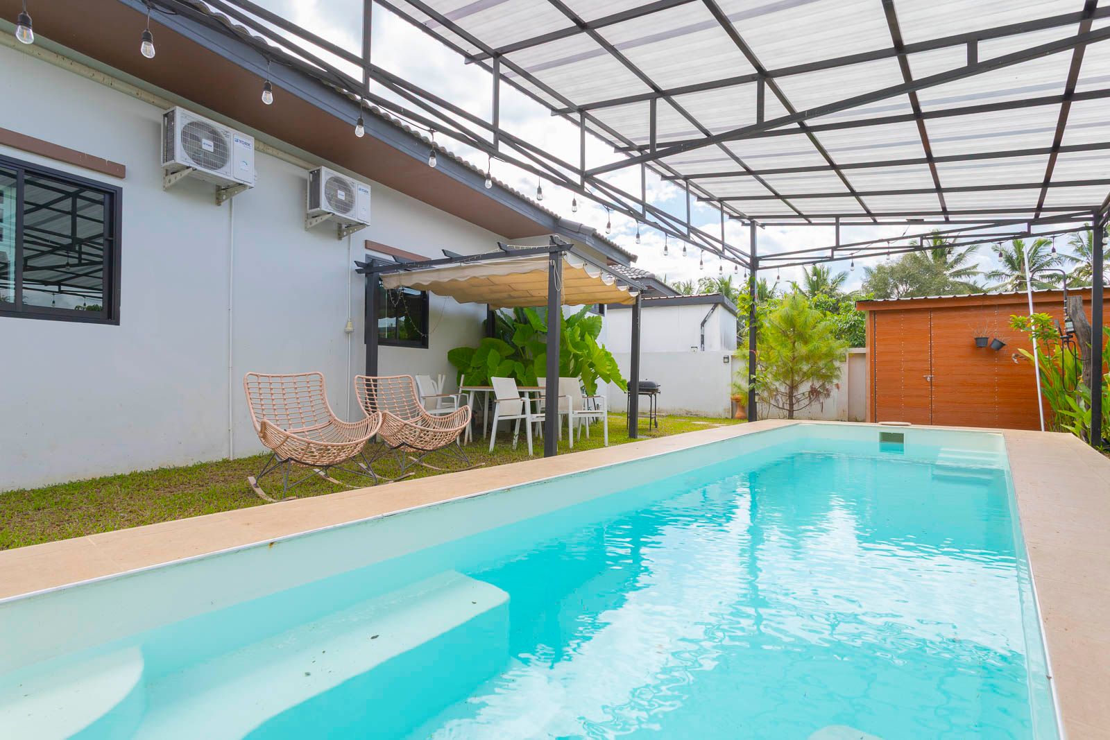 uploads/efe1bc97-da39-4732-9026-bc1cbf882b7a/855f6f6d-d12e-4e75-bcbb-bf05f48f7007