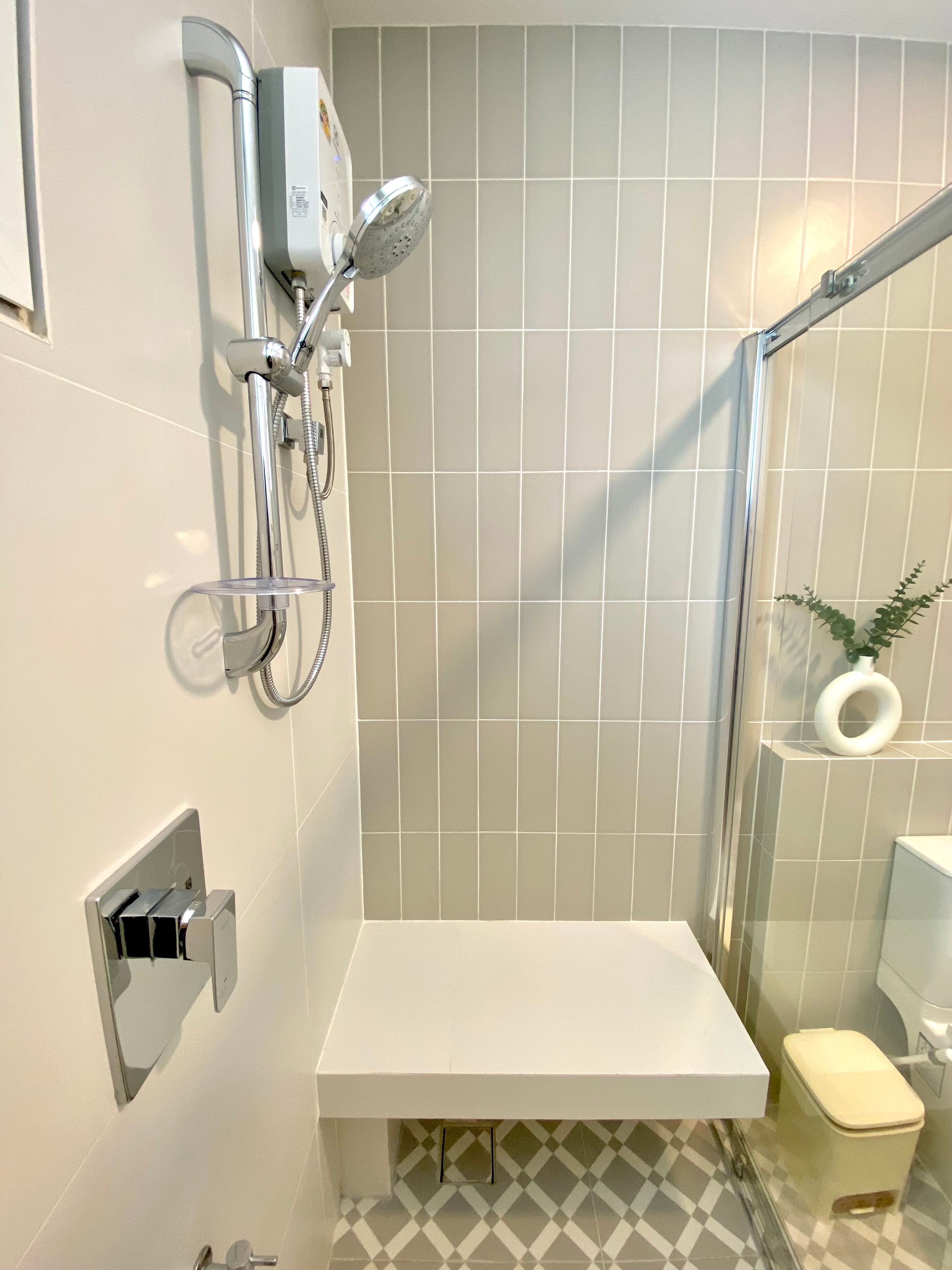 uploads/efe1bc97-da39-4732-9026-bc1cbf882b7a/86ebb318-3b3c-48c2-9f79-3f0d8d64c2ee