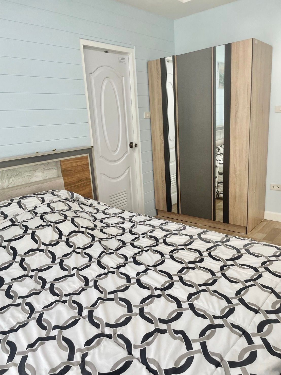 4 卧室 独立房屋 出租 在  - Image 13